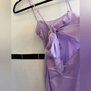 NWOT PURPLE MINI DRESS SATIN MEDIUM OPEN BACK TIE BACK SHORT SILK DRESS LILAC